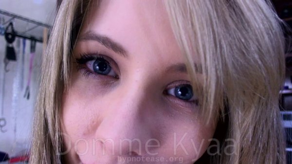 Domme Kyaa - Blue Eyes Brainwashing - Eager To Obey