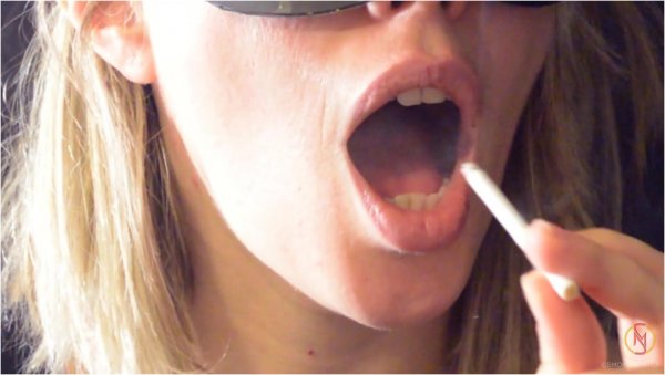Smokingmania - CAPRI 120 menthol in your face - Smoking Pov