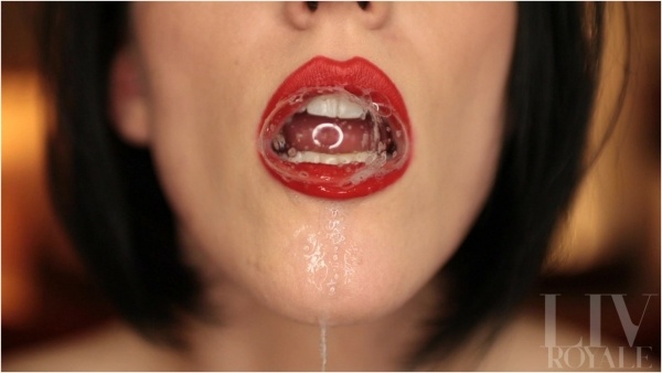 LivRoyale - Red Lipstick Spit Play
